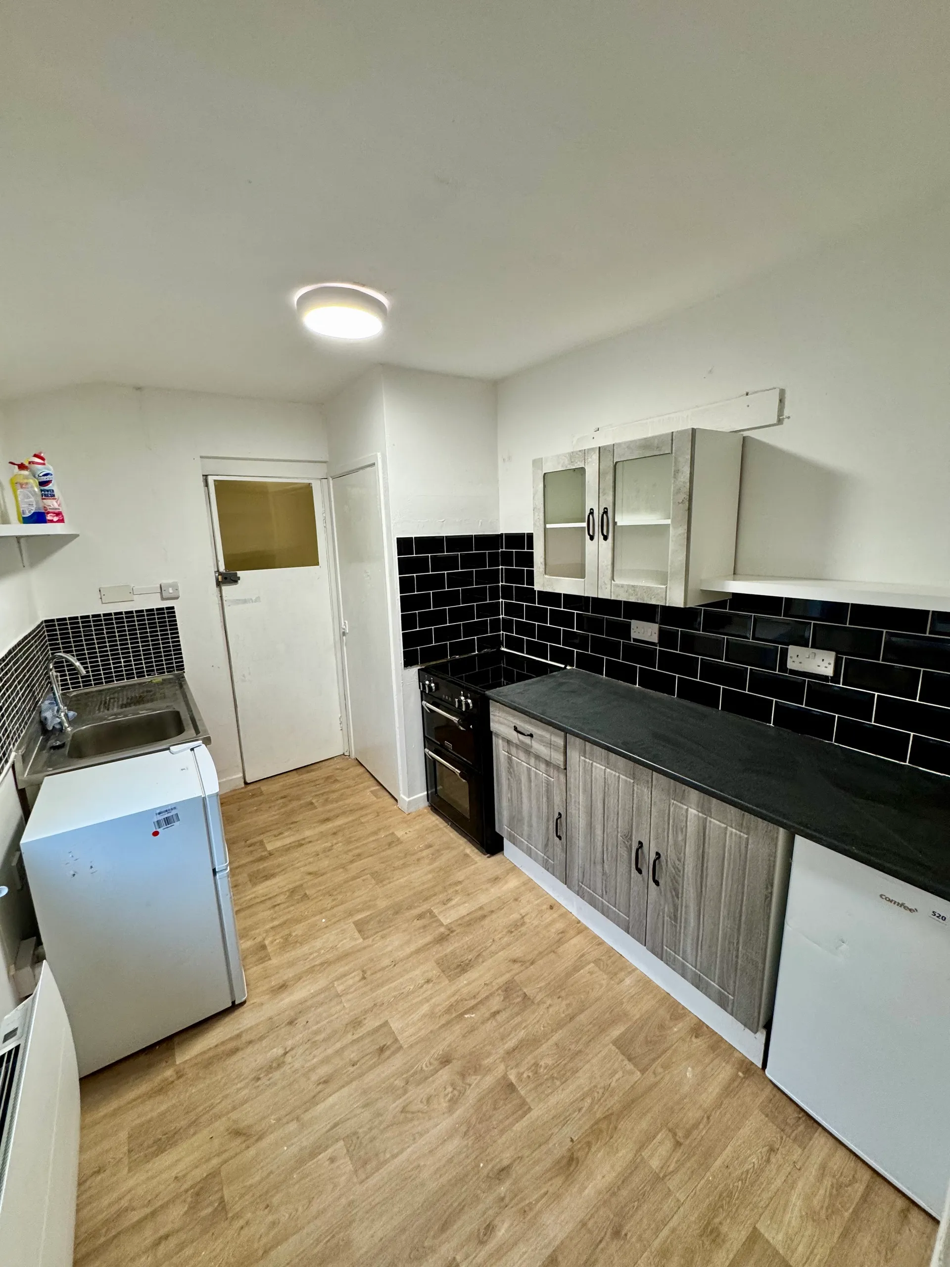 7 Craven Street, Coventry, CV5 8DS 1
