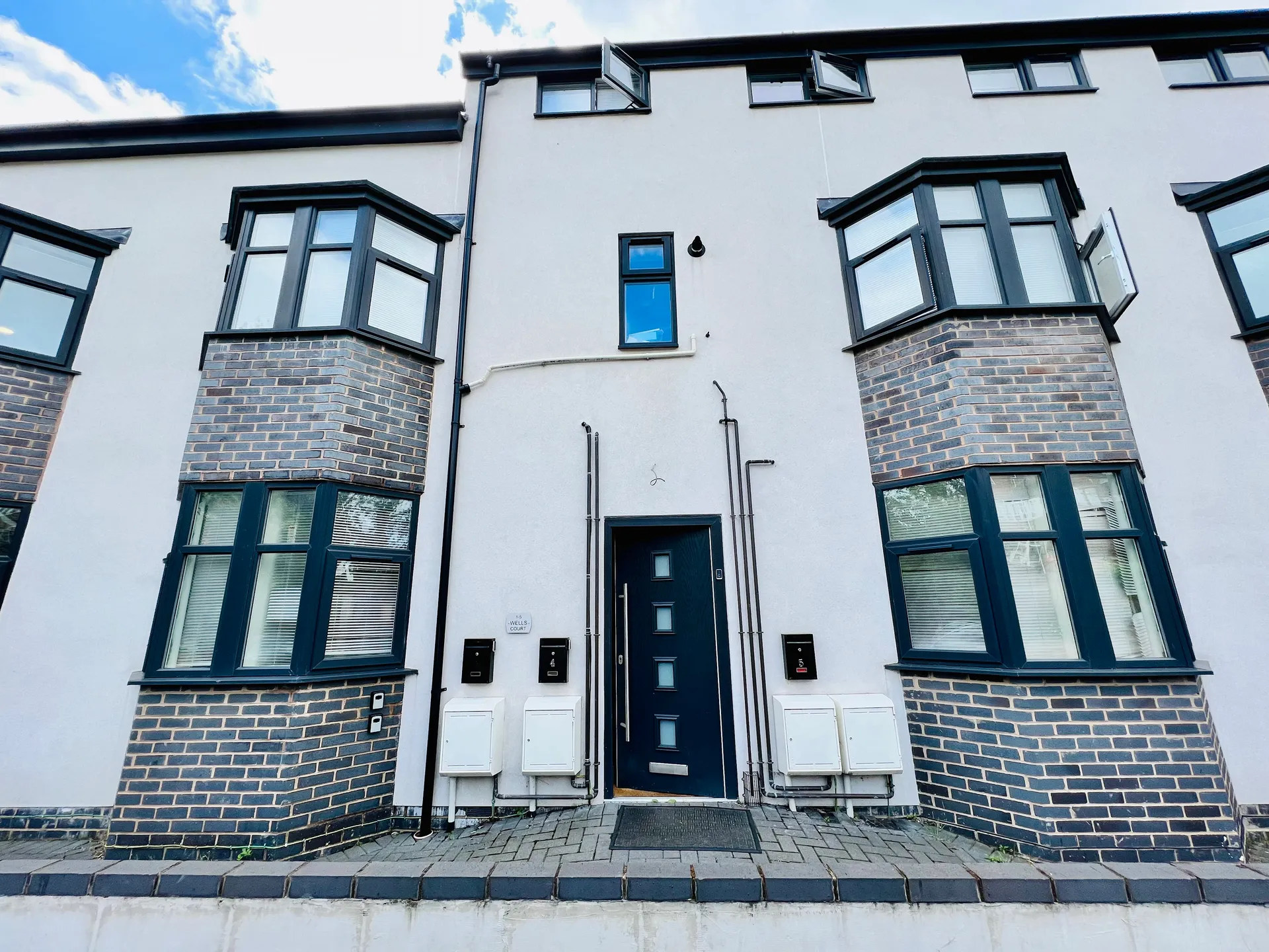 69-71 Hearsall Lane, Wells Court, CV5 6HF